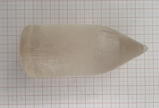 铽镓石榴石(Tb3Ga5O12, TGG)晶体 铽镓石榴石(Tb3Ga5O12, TGG)晶体